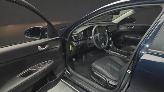 Kia K5 2 2.0 MX 2017 10