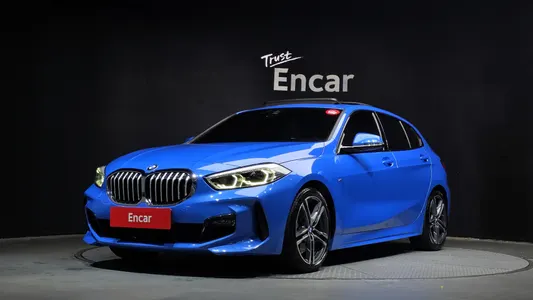 BMW 1 Series (F40) 120i M 2022