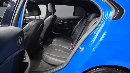 BMW 1 Series (F40) 120i M 2022 12