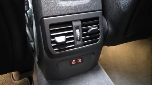 BMW 1 Series (F40) 120i M 2022 20