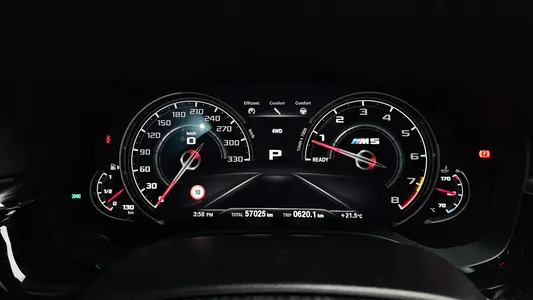 BMW M5 (F90) M5 2019 8
