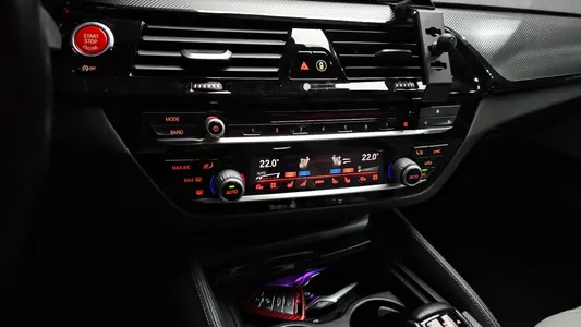 BMW M5 (F90) M5 2019 17