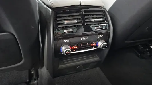 BMW M5 (F90) M5 2019 29