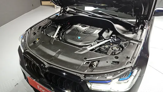 BMW 6 Series GT (G32) 630i xDrive M 2023 6