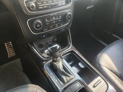 Kia R 2.0 2WD 2013 9