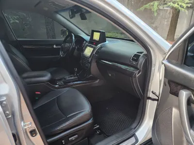 Kia R 2.0 2WD 2013 16