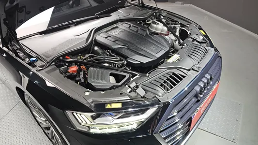 Audi A8 (D5) 50 TDI LWB 2020 6