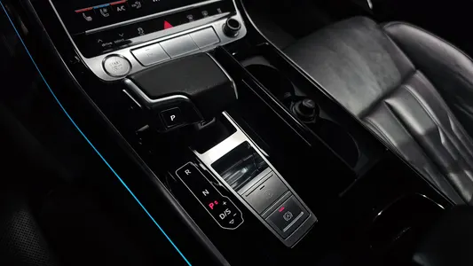 Audi A8 (D5) 50 TDI LWB 2020 9