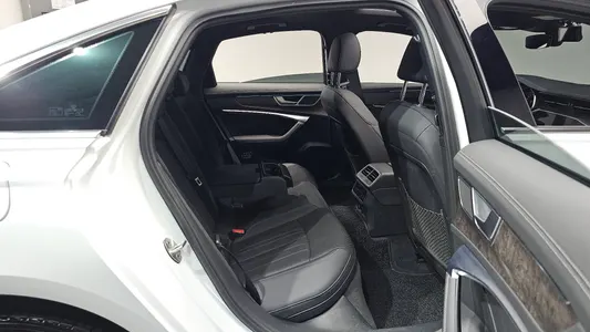 Audi A6 (C8) 45 TDI 2021 11