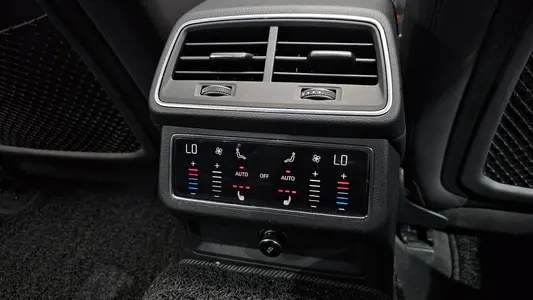 Audi A6 (C8) 45 TDI 2021 19