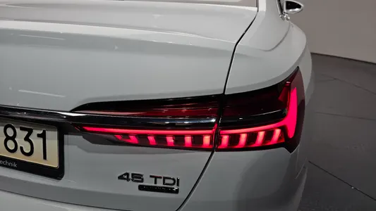 Audi A6 (C8) 45 TDI 2021 24