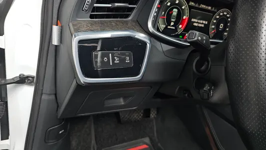 Audi A6 (C8) 45 TDI 2021 33
