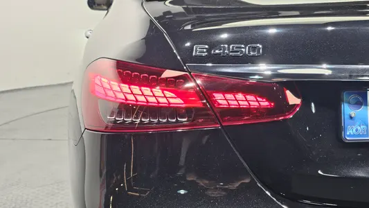 Mercedes-Benz E-Class W213 E450 4MATIC 2021 23