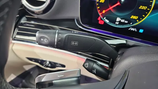 Mercedes-Benz E-Class W213 E450 4MATIC 2021 28