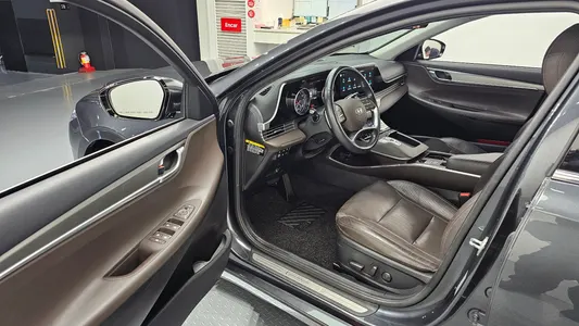 Hyundai IG 3.0 LPi () 2020 10
