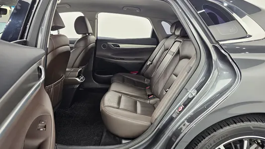 Hyundai IG 3.0 LPi () 2020 26