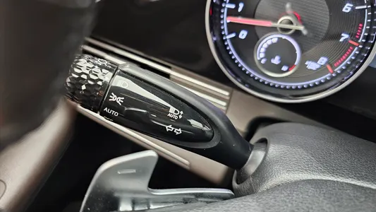 Hyundai IG 3.0 LPi () 2020 31