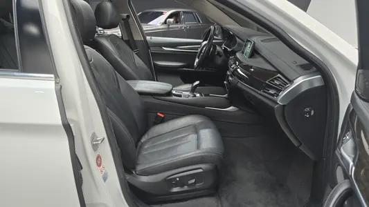 BMW X6 (F16) xDrive 30d 2017 26