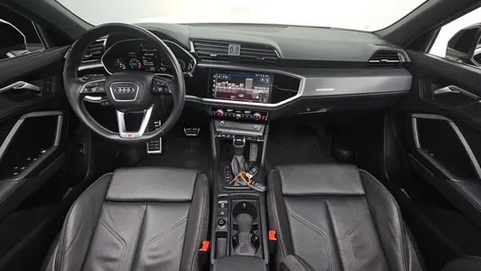 Audi Q3 (F3) 35 TDI 2022 6