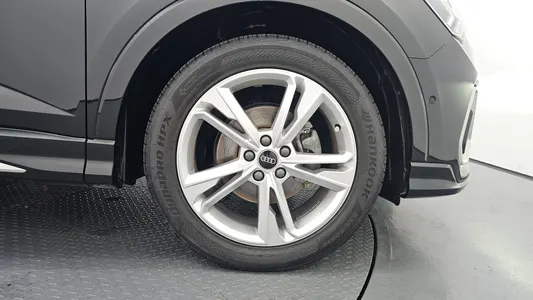 Audi Q3 (F3) 35 TDI 2022 21