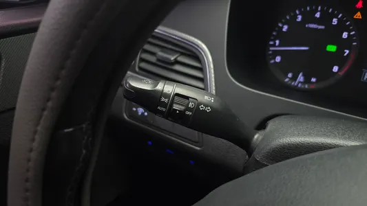 Hyundai LF LPI 2014 17
