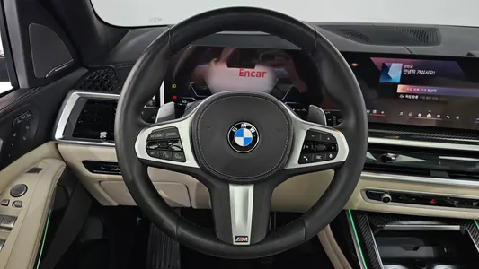 BMW X7 (G07) xDrive 40d M 7 2025 14