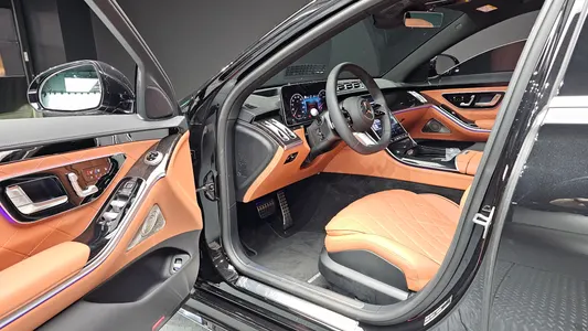 Mercedes-Benz S-Class W223 S500L 4MATIC 2025 10