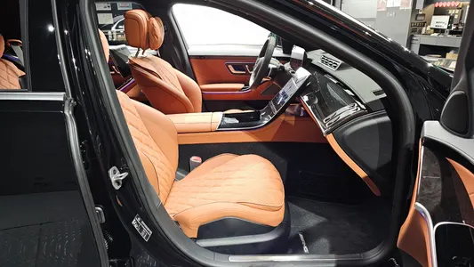Mercedes-Benz S-Class W223 S500L 4MATIC 2025 26