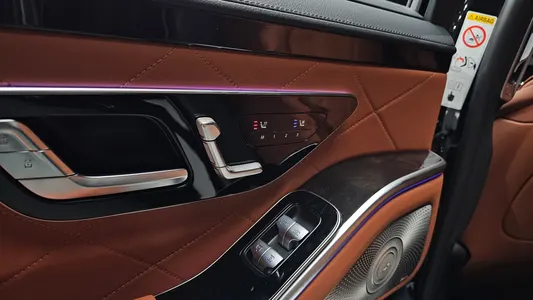 Mercedes-Benz S-Class W223 S500L 4MATIC 2025 34