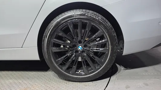 BMW 6 Series GT (G32) 640i xDrive 2020 21