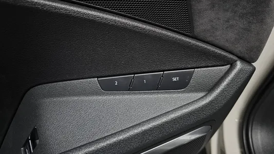 Audi e- 55 2020 18