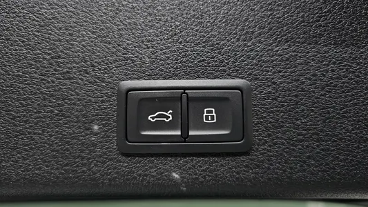 Audi e- 55 2020 35