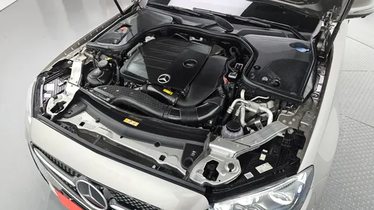 Mercedes-Benz E-Class W213 E350 4MATIC AMG Line 2022 5