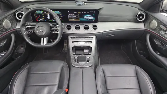 Mercedes-Benz E-Class W213 E350 4MATIC AMG Line 2022 6