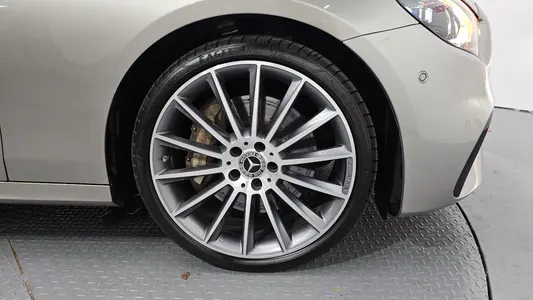 Mercedes-Benz E-Class W213 E350 4MATIC AMG Line 2022 21