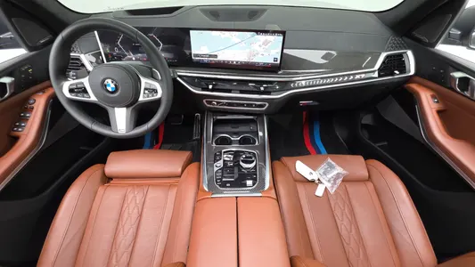 BMW X7 (G07) xDrive 40i M 6 2025 7