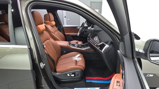 BMW X7 (G07) xDrive 40i M 6 2025 26