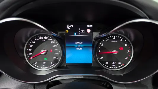 Mercedes-Benz C-Class W205 C200 2020 7