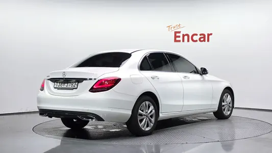 Mercedes-Benz C-Class W205 C200 2020