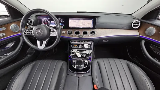 Mercedes-Benz E-Class W213 E300 4MATIC 2020 7