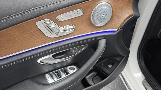 Mercedes-Benz E-Class W213 E300 4MATIC 2020 31