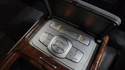 Hyundai 제네시스 BH330 2010 22