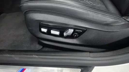 BMW 5 Series (G30) 520d M 2020 31