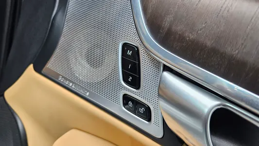 Volvo S90 B5 2023 20