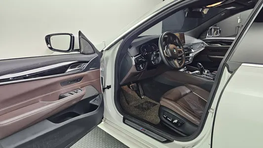 BMW 6 Series GT (G32) 630i xDrive M 2024 10