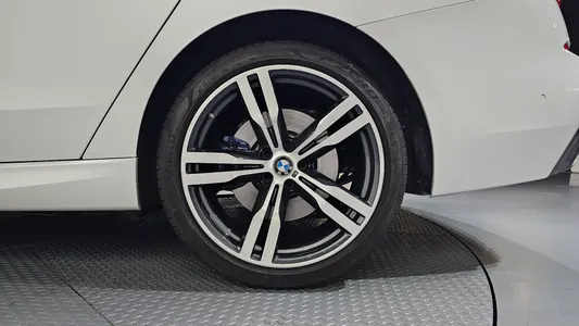 BMW 6 Series GT (G32) 630i xDrive M 2024 21