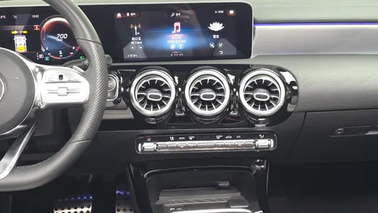 Mercedes-Benz CLA-Class C118 CLA250 4MATIC 2020 12