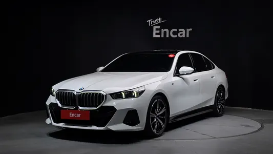 BMW 5 Series (G60) 530i xDrive M 2024