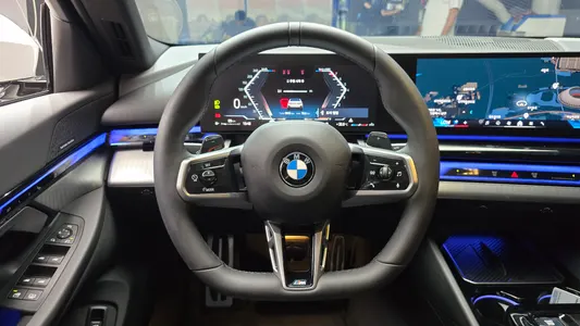 BMW 5 Series (G60) 530i xDrive M 2024 13