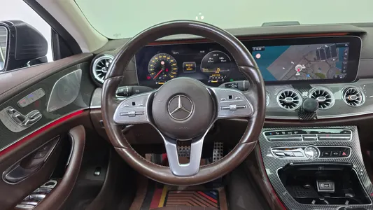 Mercedes-Benz CLS-Class C257 CLS400d 4MATIC AMG Line 2018 13